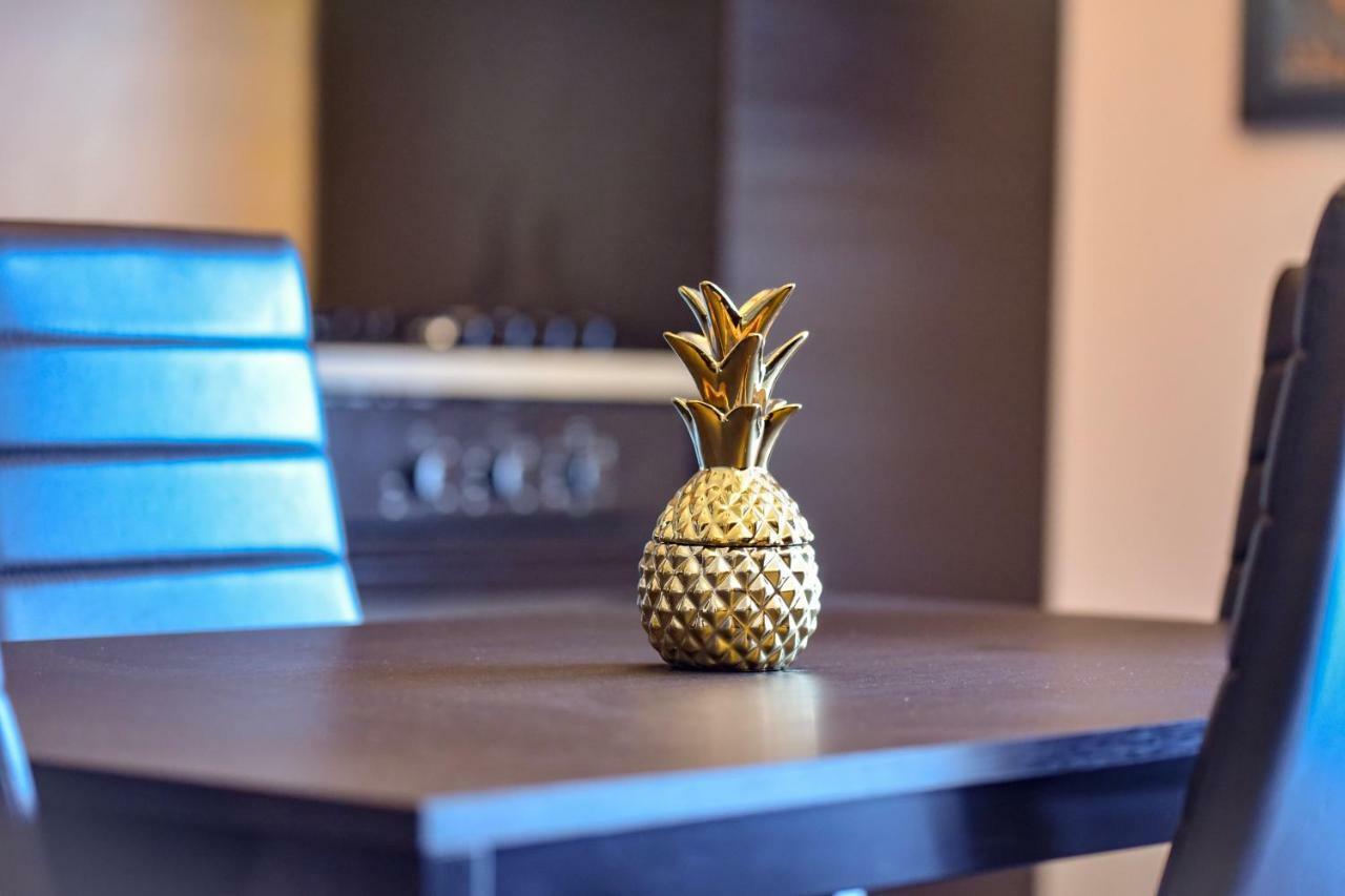 Wood Central Apartment Τιμισοάρα Εξωτερικό φωτογραφία