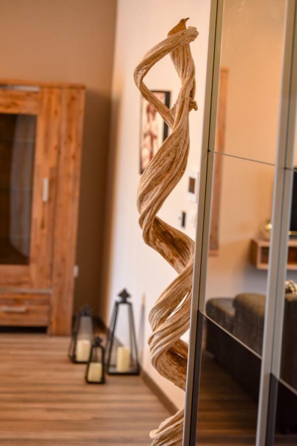 Wood Central Apartment Τιμισοάρα Εξωτερικό φωτογραφία